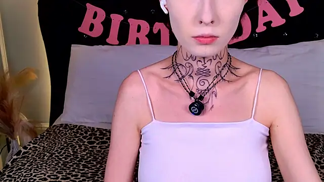 roxy morrison x online show from 07/09/26, 03:32