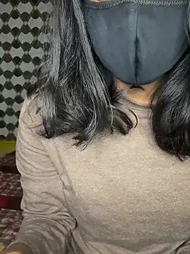 Snapshot of lovely_siaa chatting on 03/23/26, 02:04 lovely siaa online show from 03/23/26, 02:04