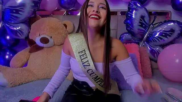 JuliettaArlet online show from 06/10/26, 12:04