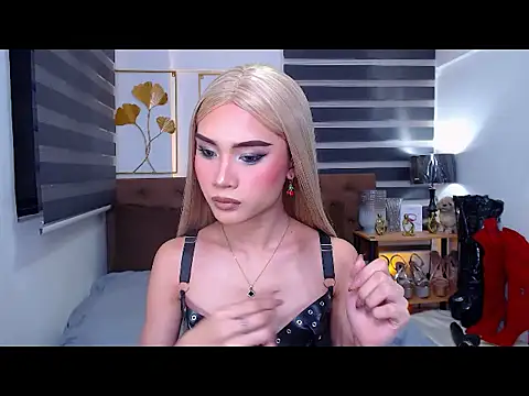 JuicyCockThea online show from 05/25/26, 12:55