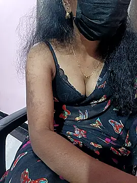 Snapshot of manu_sexy_ chatting on 03/10/26, 10:26 manu sexy online show from 03/10/26, 10:26