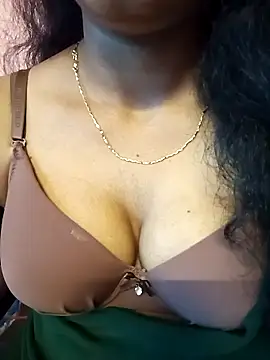 Snapshot of manu_sexy_ chatting on 03/30/26, 06:03 manu sexy online show from 03/30/26, 06:03
