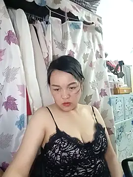 Snapshot of Strawberry-wet chatting on 04/09/26, 07:14 Strawberry-wet online show from 04/09/26, 07:14