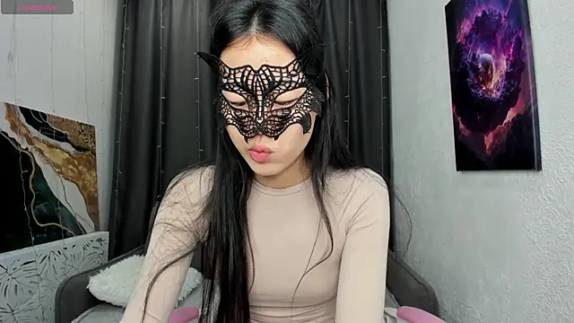 Snapshot of HelenBlazeTrt chatting on 04/16/26, 01:06 HelenBlazeTrt online show from 04/16/26, 01:06