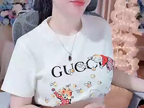 Agnelyn    online show from 07/06/26, 11:40