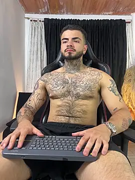 Snapshot of Benjii_Carter1 chatting on 04/19/26, 02:00 Benjii Carter1 online show from 04/19/26, 02:00