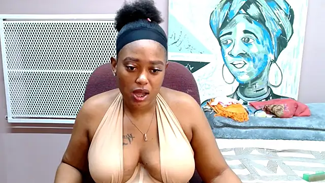 Snapshot of TyraHotxxx chatting on 03/17/26, 06:55 TyraHotxxx online show from 03/17/26, 06:55