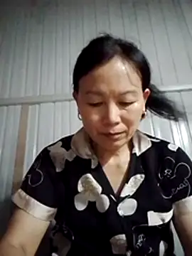 Kiss love2 online show from 07/14/26, 03:44