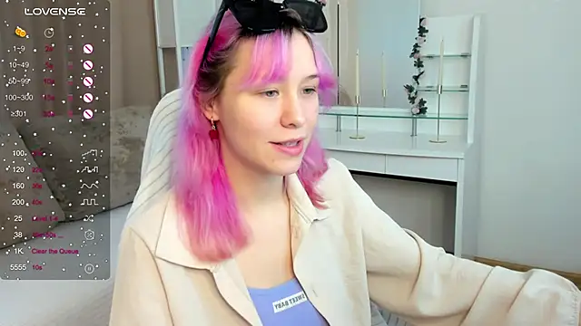 EmilyTrase online show from 05/30/26, 01:57