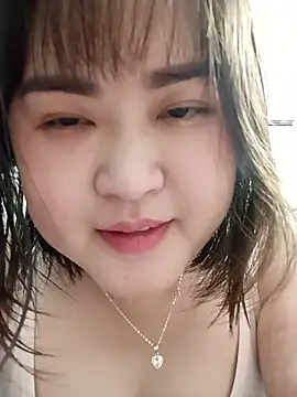 Snapshot of Kee-kimlee chatting on 03/30/26, 02:56 Kee-kimlee online show from 03/30/26, 02:56