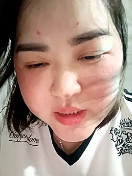 Snapshot of Kee-kimlee chatting on 04/06/26, 06:14 Kee-kimlee online show from 04/06/26, 06:14
