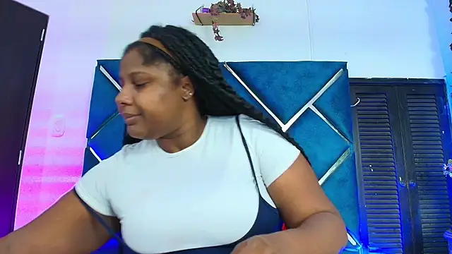 AlexaRousse4u online show from 05/12/26, 10:18