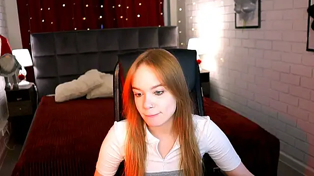 Snapshot of AmyNox chatting on 05/13/26, 05:05 AmyNox online show from 05/13/26, 05:05