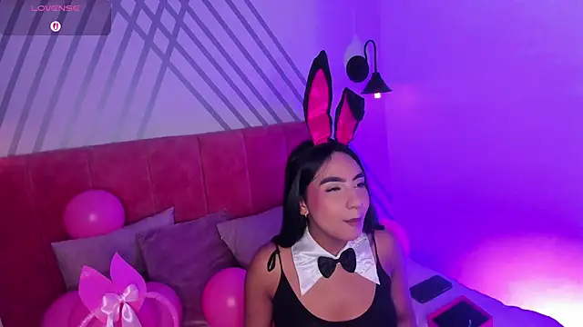 Snapshot of Lola_12_ chatting on 04/06/26, 03:13 Lola 12 online show from 04/06/26, 03:13