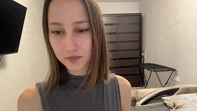 Snapshot of VickieKush chatting on 07/27/26, 07:04 VickieKush online show from 07/27/26, 07:04