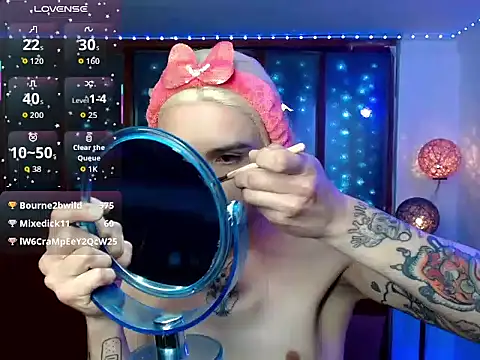 Snapshot of DanniHotBoy02 chatting on 03/13/26, 11:22 DanniHotBoy02 online show from 03/13/26, 11:22