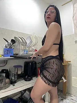 Snapshot of samanta_big_ass_ chatting on 04/08/26, 11:32 samanta big ass online show from 04/08/26, 11:32