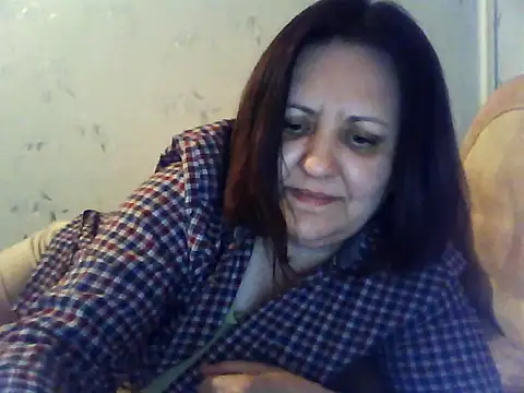Snapshot of LockyCharm111 chatting on 04/21/26, 05:39 LockyCharm111 online show from 04/21/26, 05:39