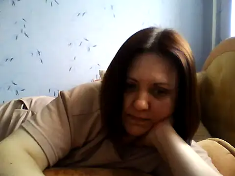 Snapshot of LockyCharm111 chatting on 04/29/26, 05:33 LockyCharm111 online show from 04/29/26, 05:33