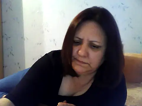 Snapshot of LockyCharm111 chatting on 06/09/26, 06:08 LockyCharm111 online show from 06/09/26, 06:08