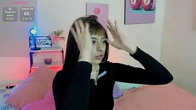 AnnyCotton online show from 06/11/26, 07:34