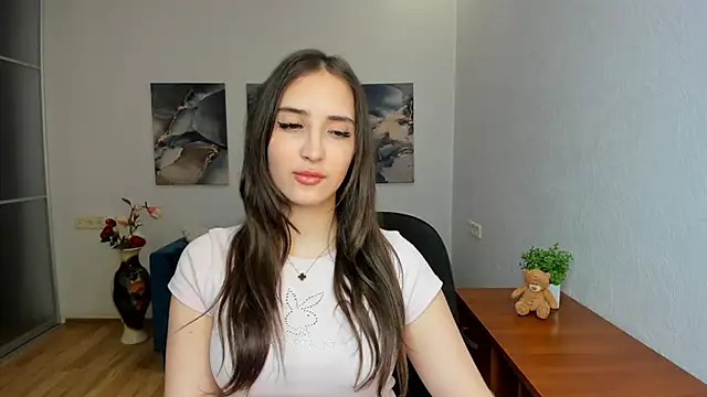 Snapshot of Effy_Royse chatting on 05/29/26, 05:44 Effy Royse online show from 05/29/26, 05:44