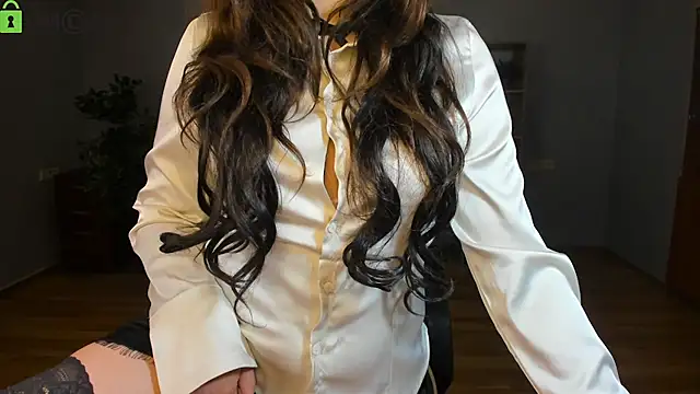Effy Royse online show from 07/15/26, 05:34