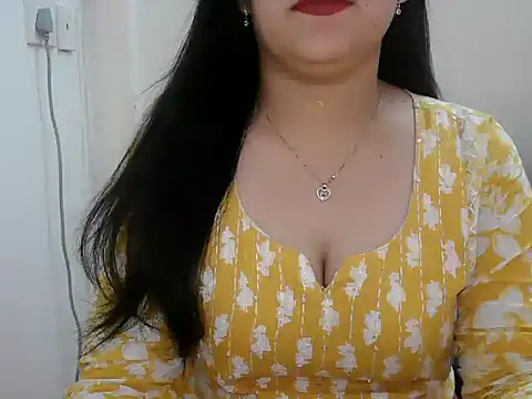  chitranshi online show from 06/25/26, 05:23