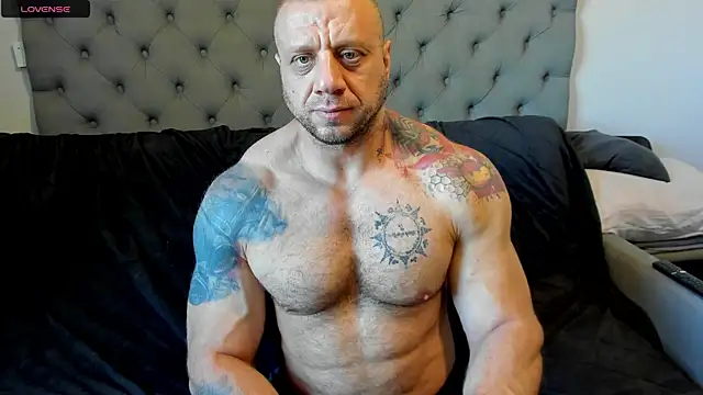 Snapshot of Samson_Legend chatting on 06/20/26, 10:40 Samson Legend online show from 06/20/26, 10:40