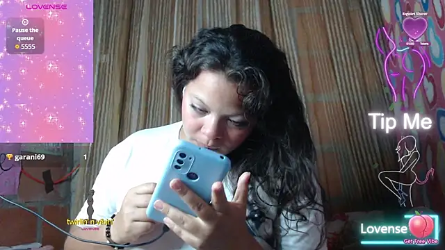 Snapshot of vanuslovelatina chatting on 03/28/26, 10:59 vanuslovelatina online show from 03/28/26, 10:59