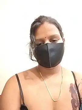 ankita077 online show from 05/20/26, 04:46