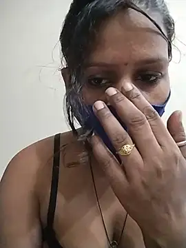 ankita077 online show from 07/24/26, 10:52