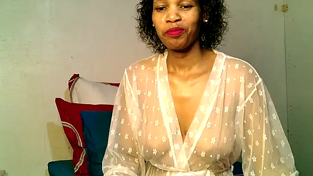 Snapshot of Mabelle_Eveline chatting on 04/29/26, 05:30 Mabelle Eveline online show from 04/29/26, 05:30