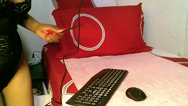 Snapshot of Mabelle_Eveline chatting on 06/08/26, 08:58 Mabelle Eveline online show from 06/08/26, 08:58