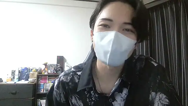raitokun5555 online show from 06/11/26, 12:14