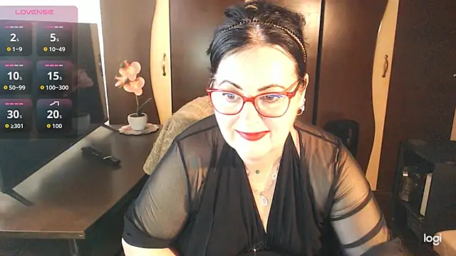 exiMIlf online show from 06/08/26, 10:48