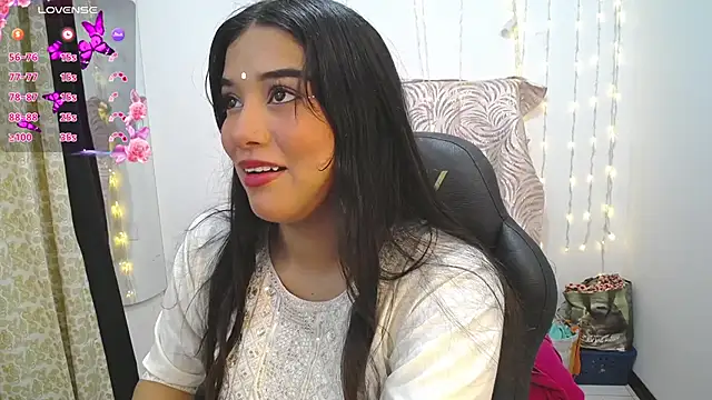 Snapshot of Sita_Nair chatting on 05/23/26, 12:31 Sita Nair online show from 05/23/26, 12:31