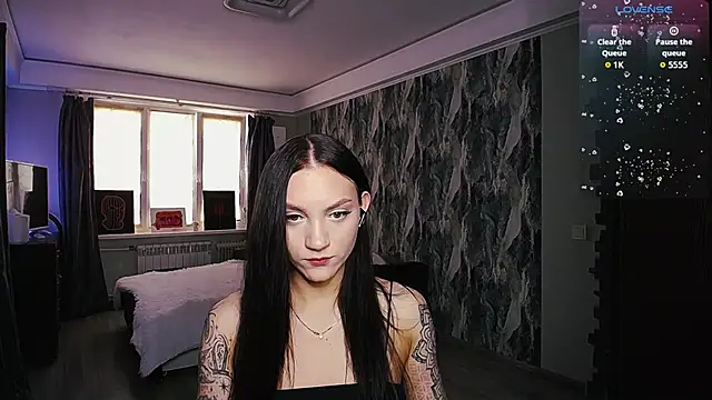 Snapshot of comeherehoney chatting on 04/14/26, 02:34 comeherehoney online show from 04/14/26, 02:34