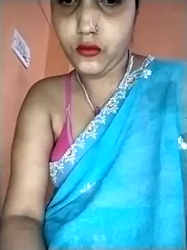 Snapshot of Nency_Love143 chatting on 04/19/26, 05:23 Nency Love143 online show from 04/19/26, 05:23