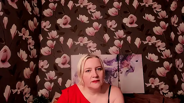 Snapshot of Victoria_Notti chatting on 04/10/26, 11:04 Victoria Notti online show from 04/10/26, 11:04