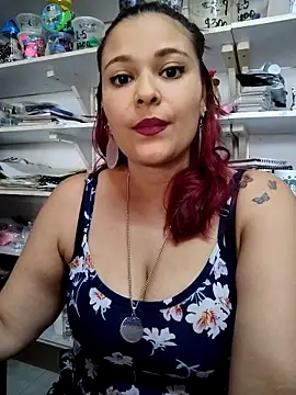 Snapshot of haffsa__ chatting on 04/15/26, 08:42 haffsa online show from 04/15/26, 08:42