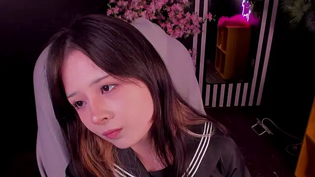 May Ling online show from 07/26/26, 11:39