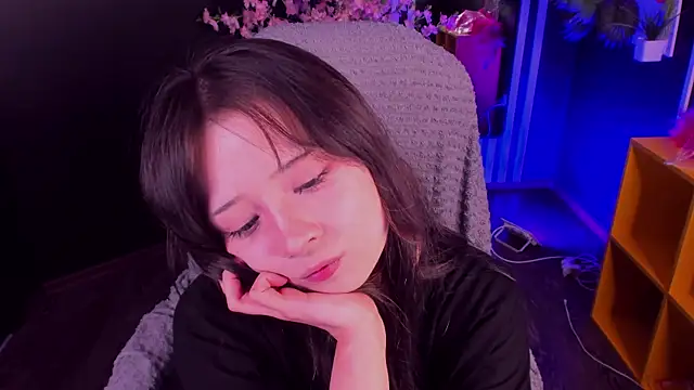 May Ling online show from 07/30/26, 11:09