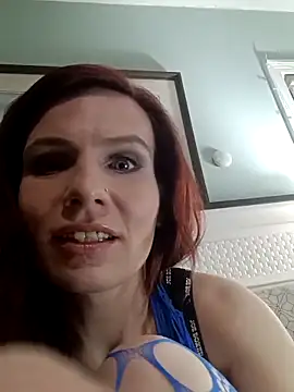 Snapshot of Royalbarbie25 chatting on 02/28/26, 11:39 Royalbarbie25 online show from 02/28/26, 11:39