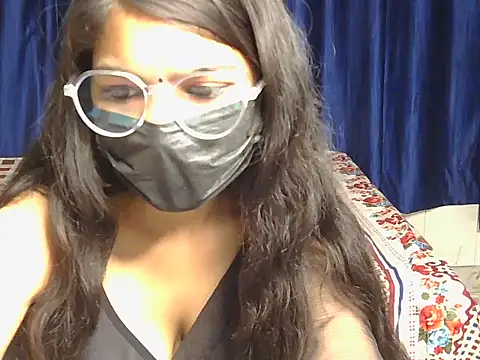 Snapshot of its-sarika01 chatting on 05/16/26, 06:54 its-sarika01 online show from 05/16/26, 06:54