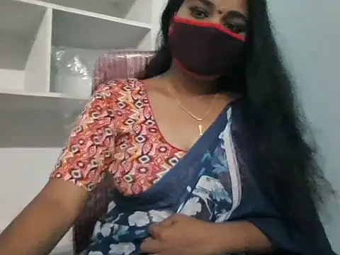 Snapshot of Rathi-priyaa chatting on 03/17/26, 04:06 Rathi-priyaa online show from 03/17/26, 04:06