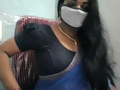 Snapshot of Rathi-priyaa chatting on 03/21/26, 05:23 Rathi-priyaa online show from 03/21/26, 05:23