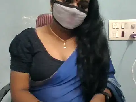 Snapshot of Rathi-priyaa chatting on 03/21/26, 08:30 Rathi-priyaa online show from 03/21/26, 08:30