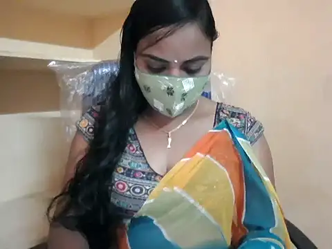Snapshot of Rathi-priyaa chatting on 04/01/26, 06:03 Rathi-priyaa online show from 04/01/26, 06:03