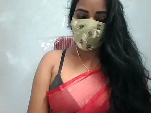 Snapshot of Rathi-priyaa chatting on 04/03/26, 04:43 Rathi-priyaa online show from 04/03/26, 04:43